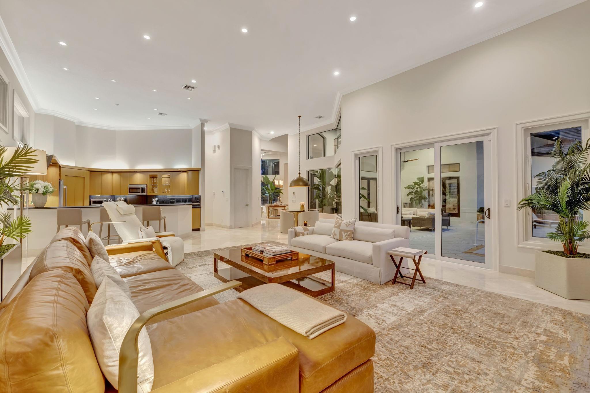 HARBOR BEACH - Residential