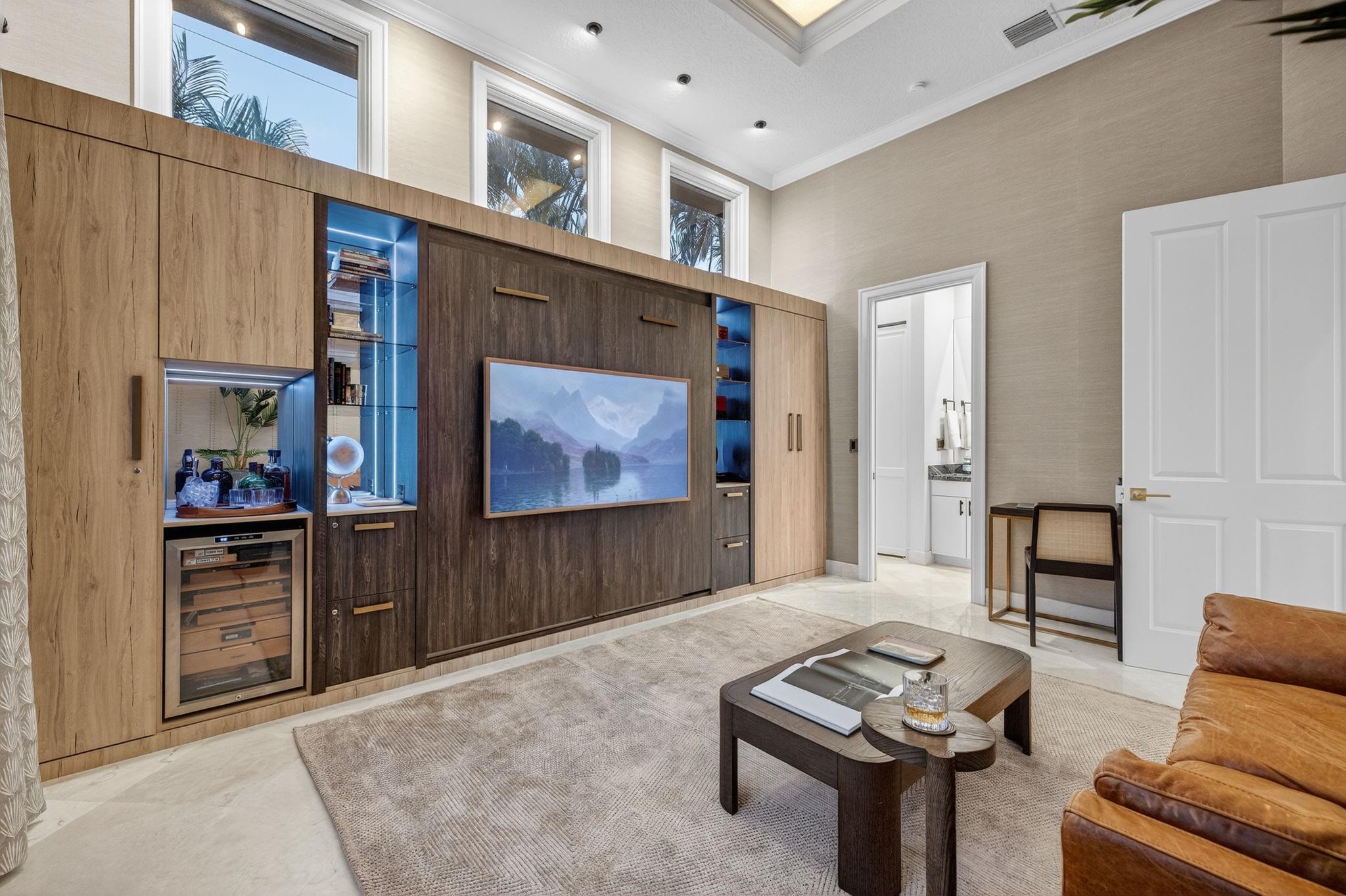 HARBOR BEACH - Residential