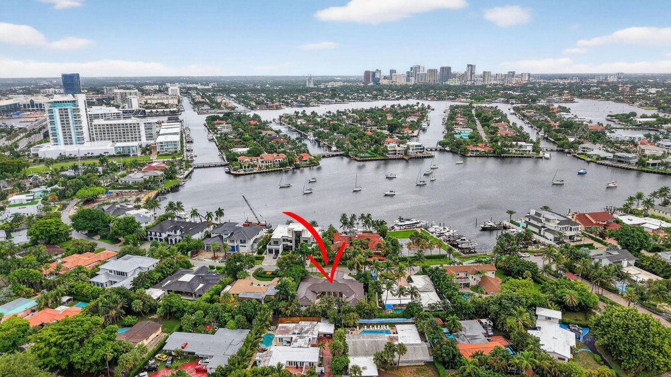 HARBOR BEACH - Residential