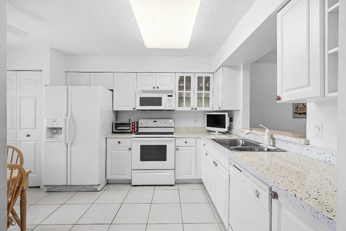 CORAL COVE CONDO - Residential