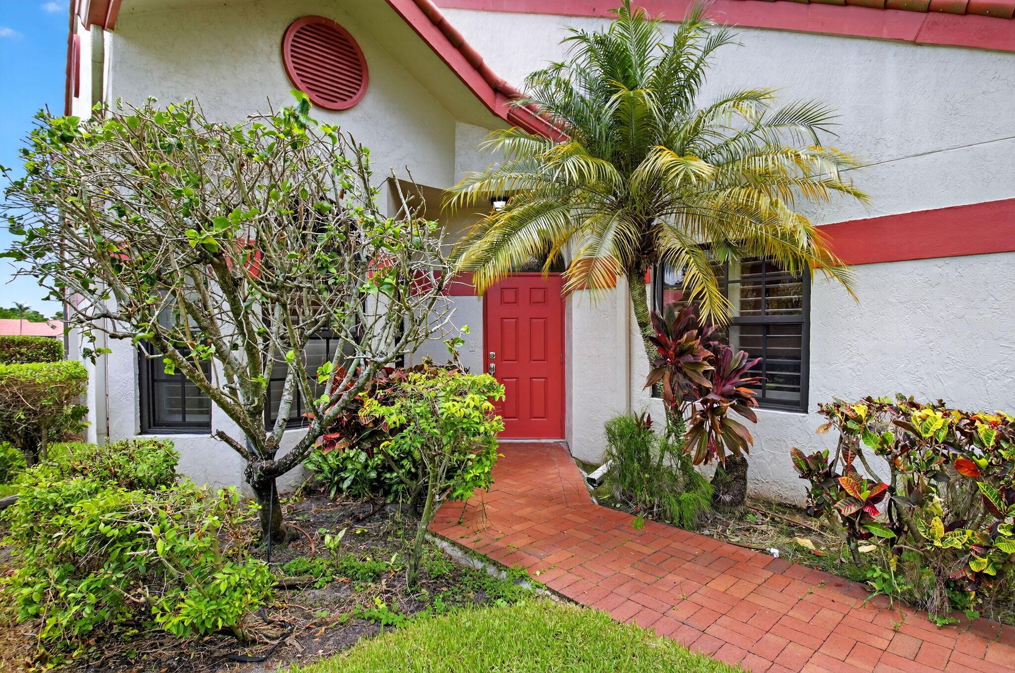 7585 Lexington Club Boulevard A