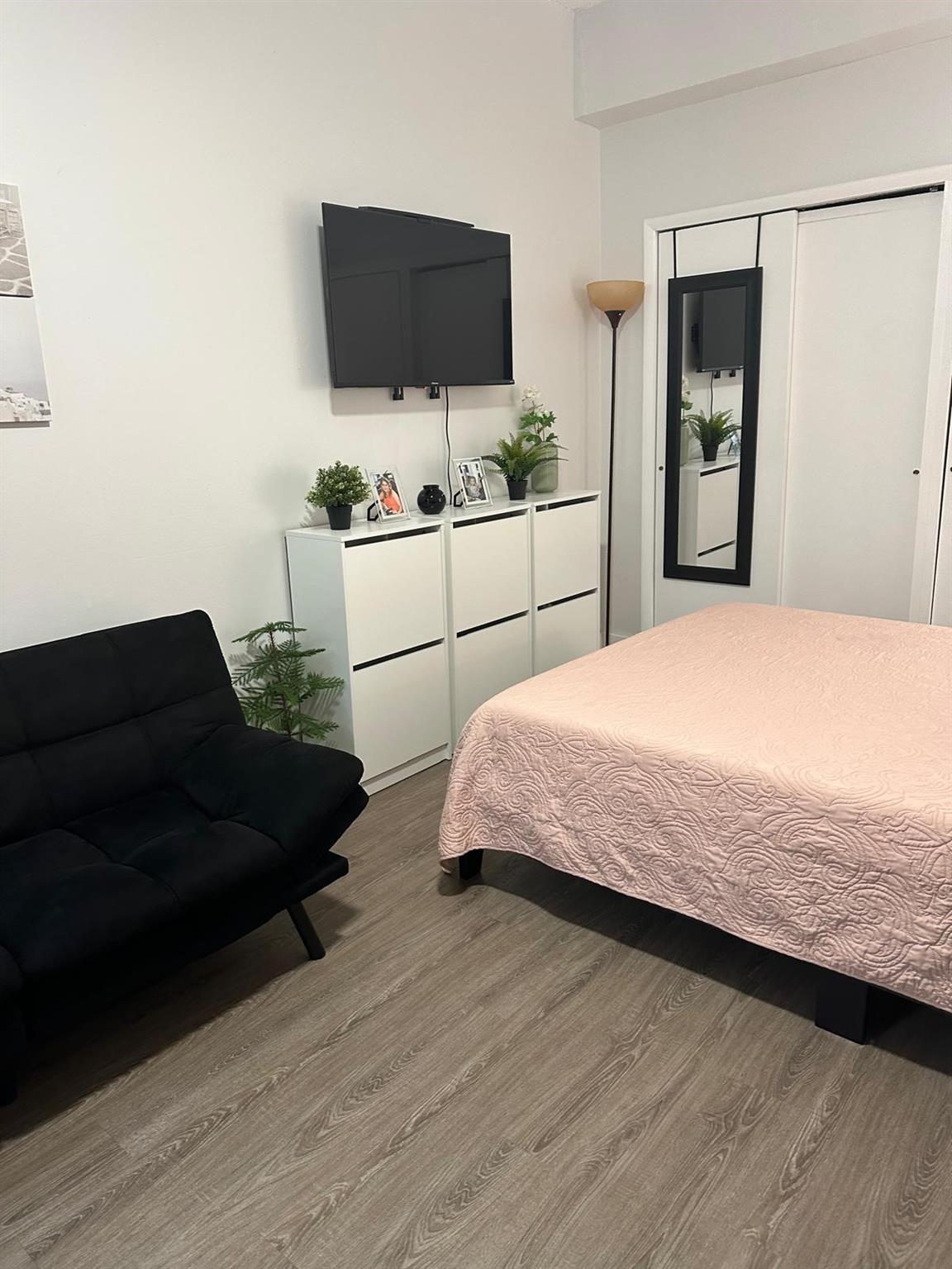 PALM SPRINGS SUB SEC 3 - Residential Lease