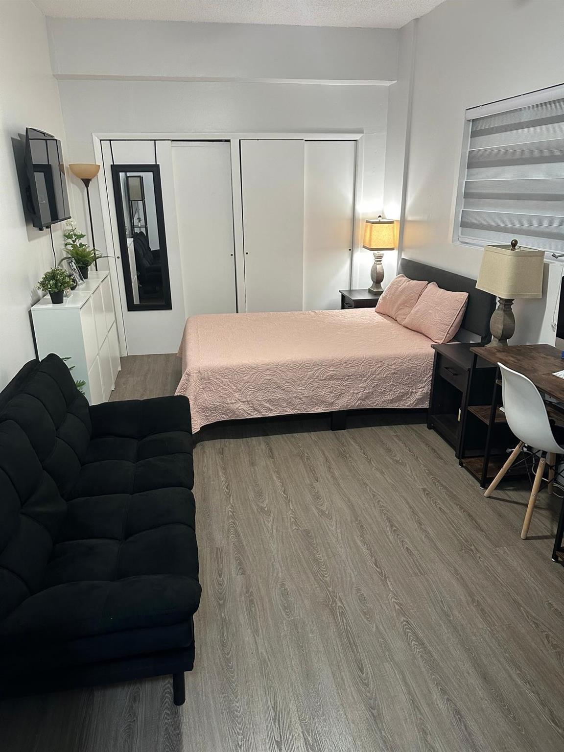 PALM SPRINGS SUB SEC 3 - Residential Lease