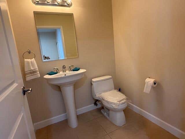 Photo of 1945 S Ocean Drive #509, Hallandale Beach, FL 33009 (MLS # B26040054)
