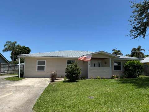 Photo of 5141 SE PINE KNOLL Way, Stuart, FL 34997 (MLS # B26052181)