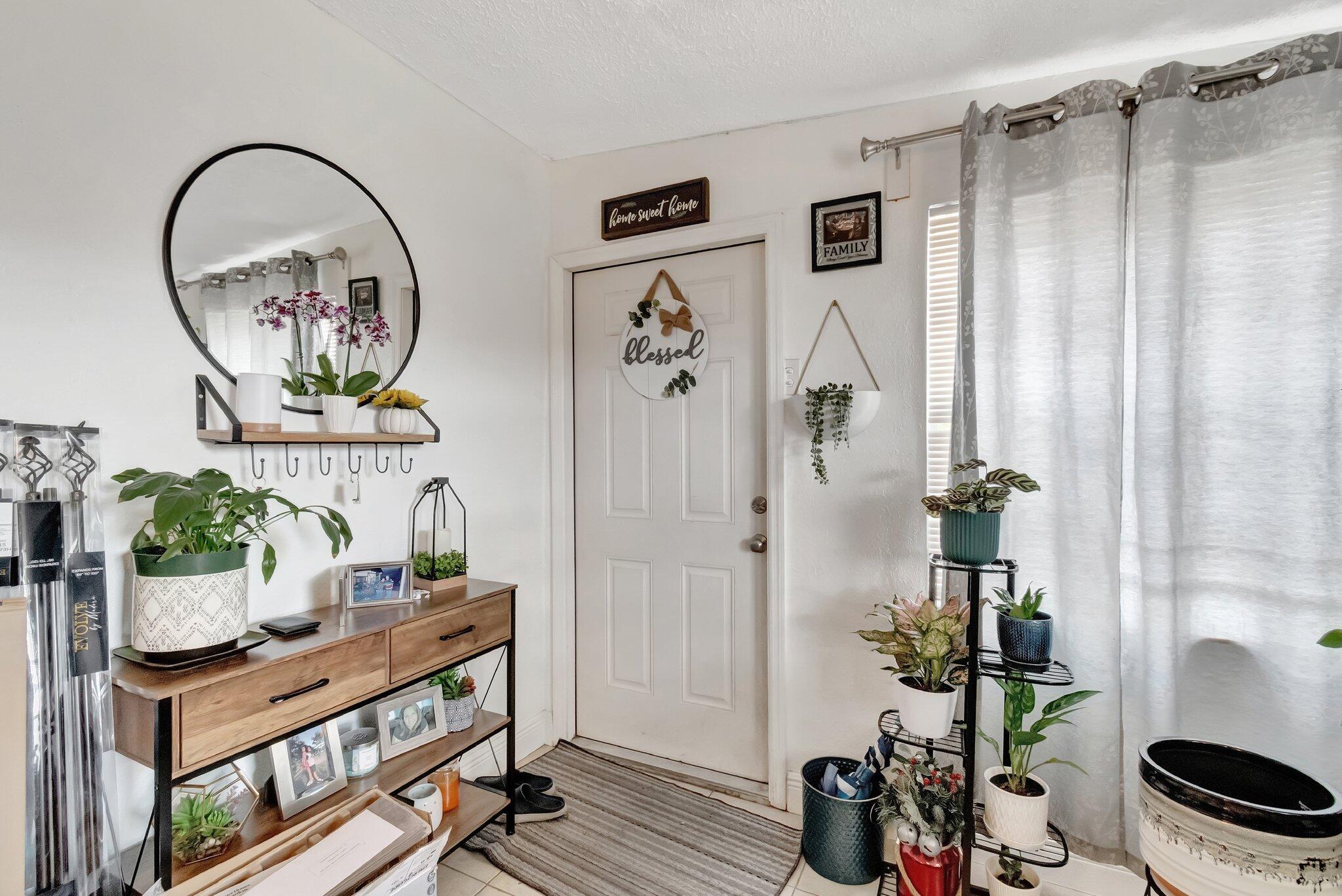 BRYANT PARK - Residential Income