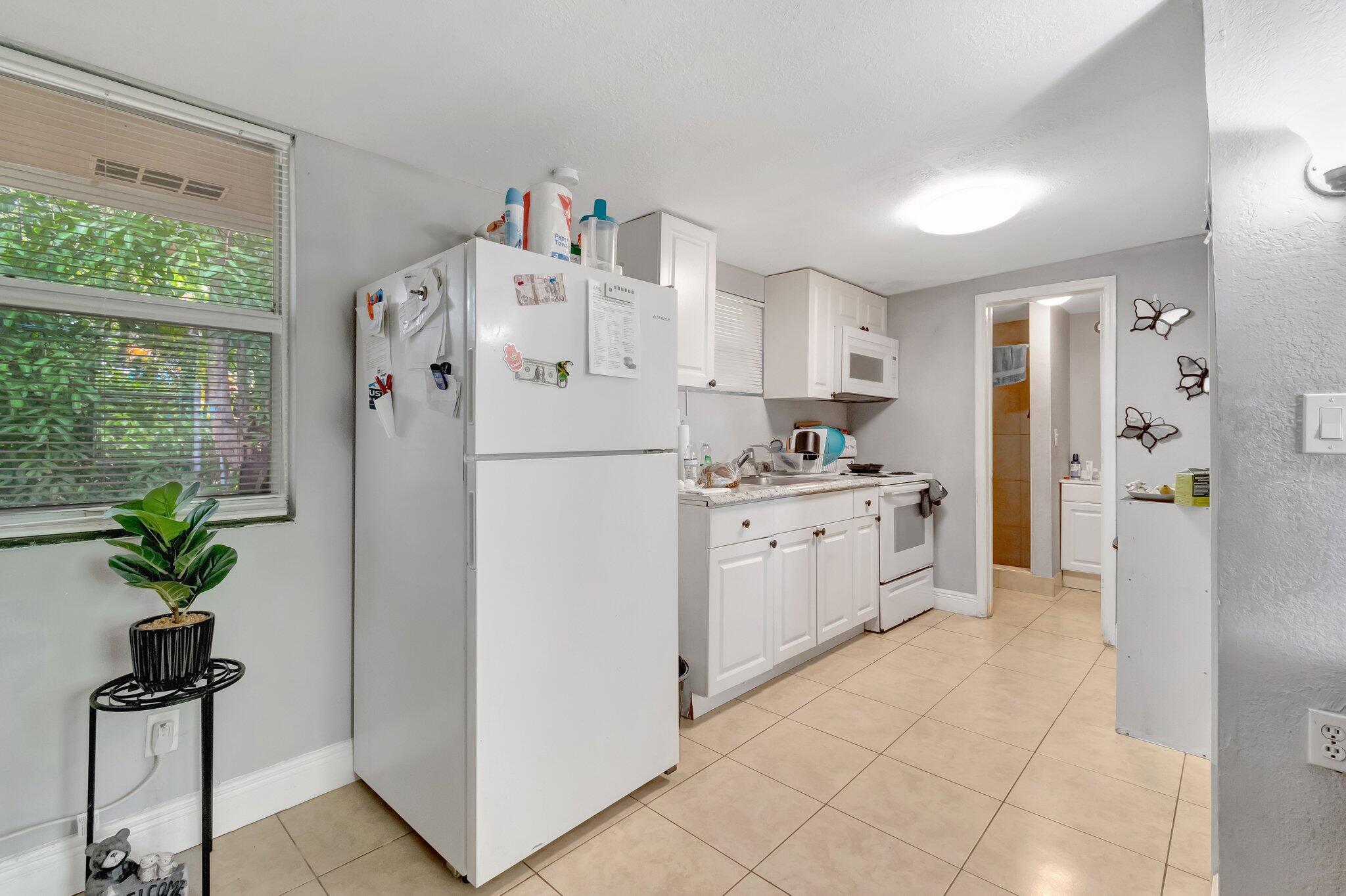 BRYANT PARK - Residential Income