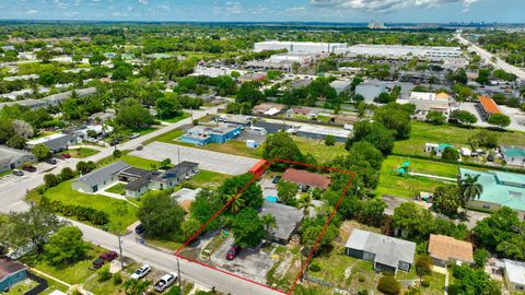 3063 Floweva Street A Palm Springs FL 33406