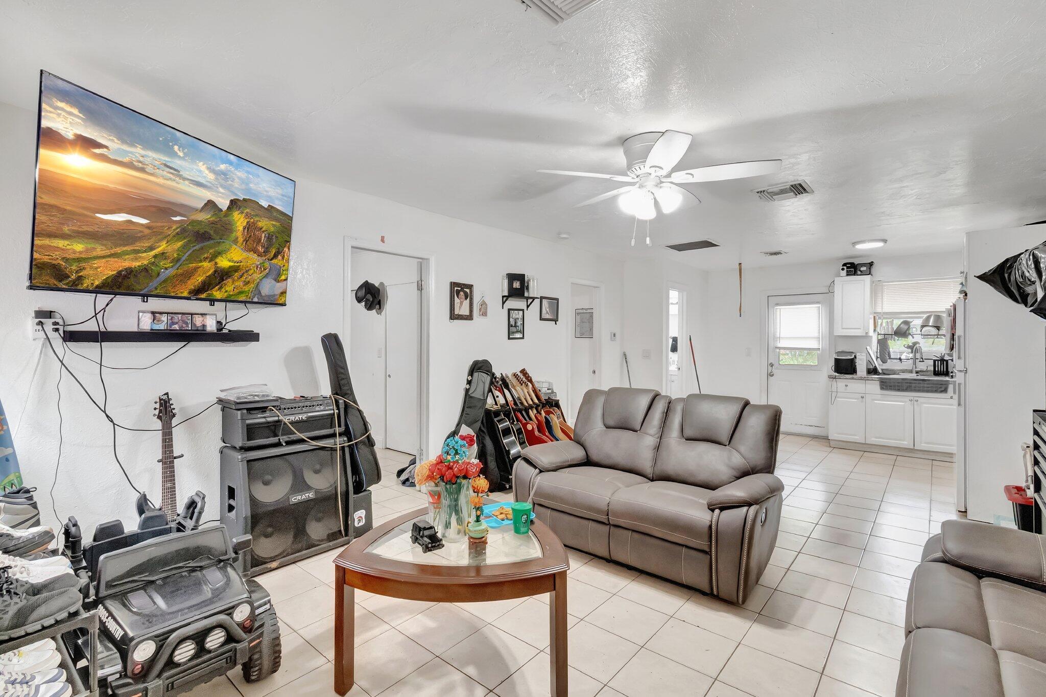 BRYANT PARK - Residential Income