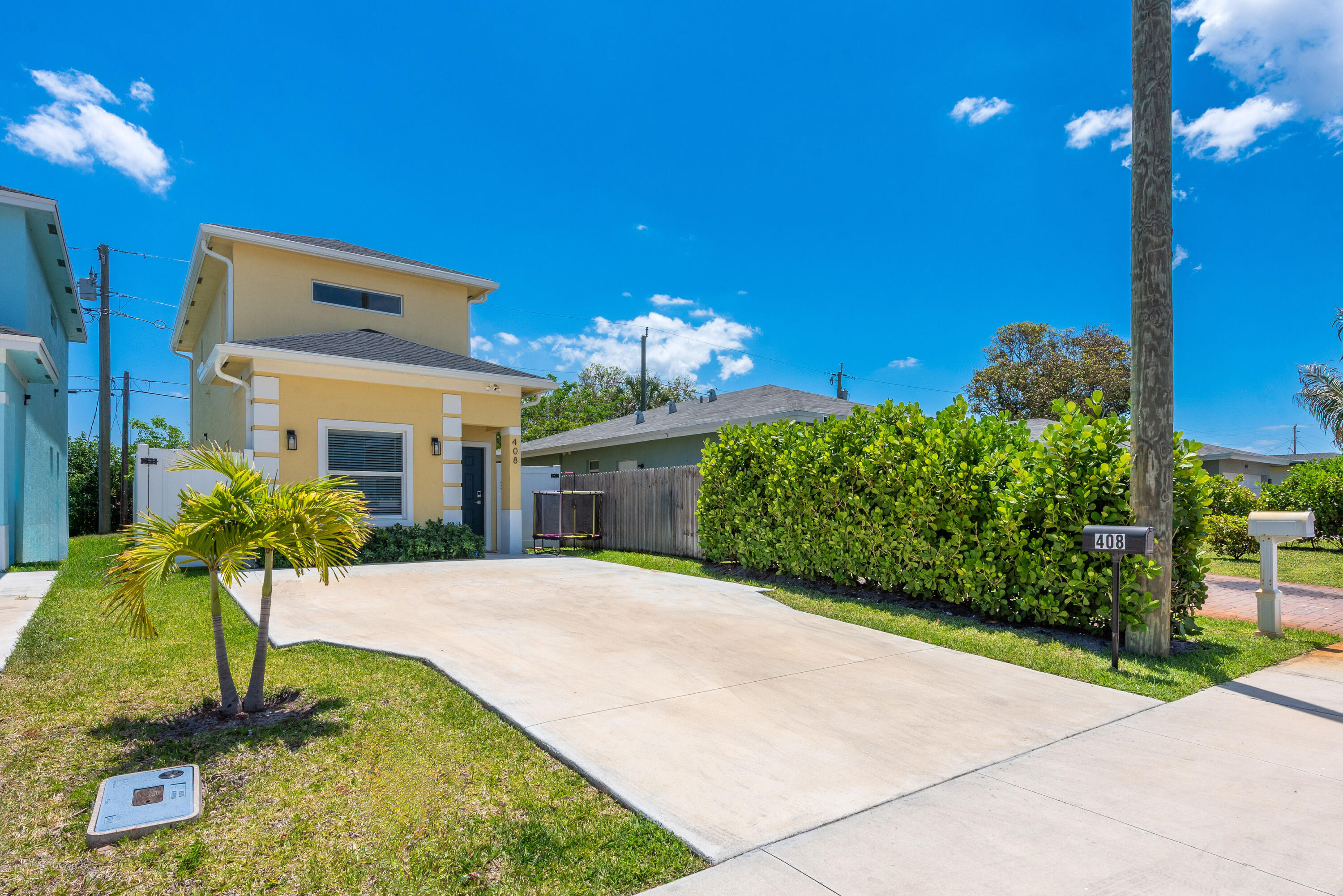 408 NW 12th Avenue