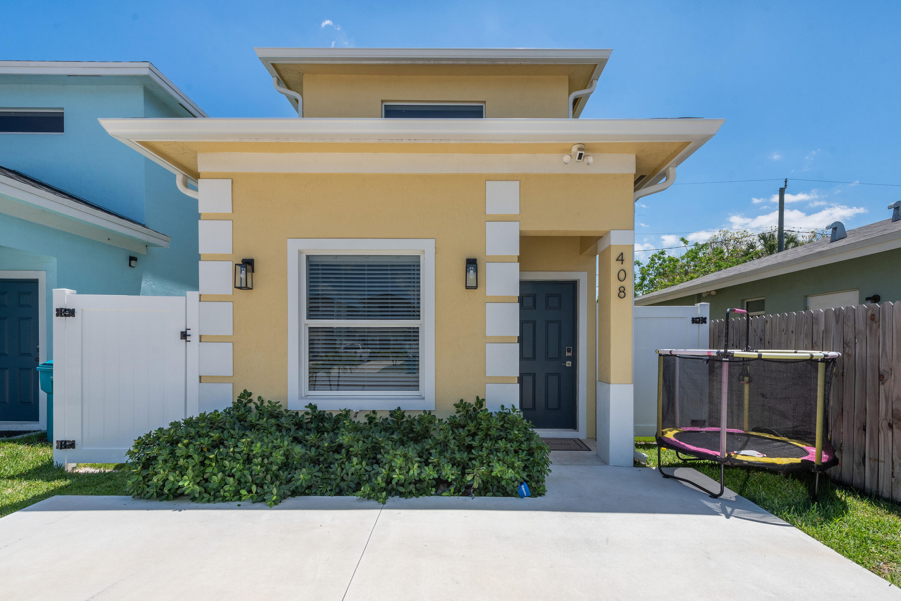 408 NW 12th Avenue