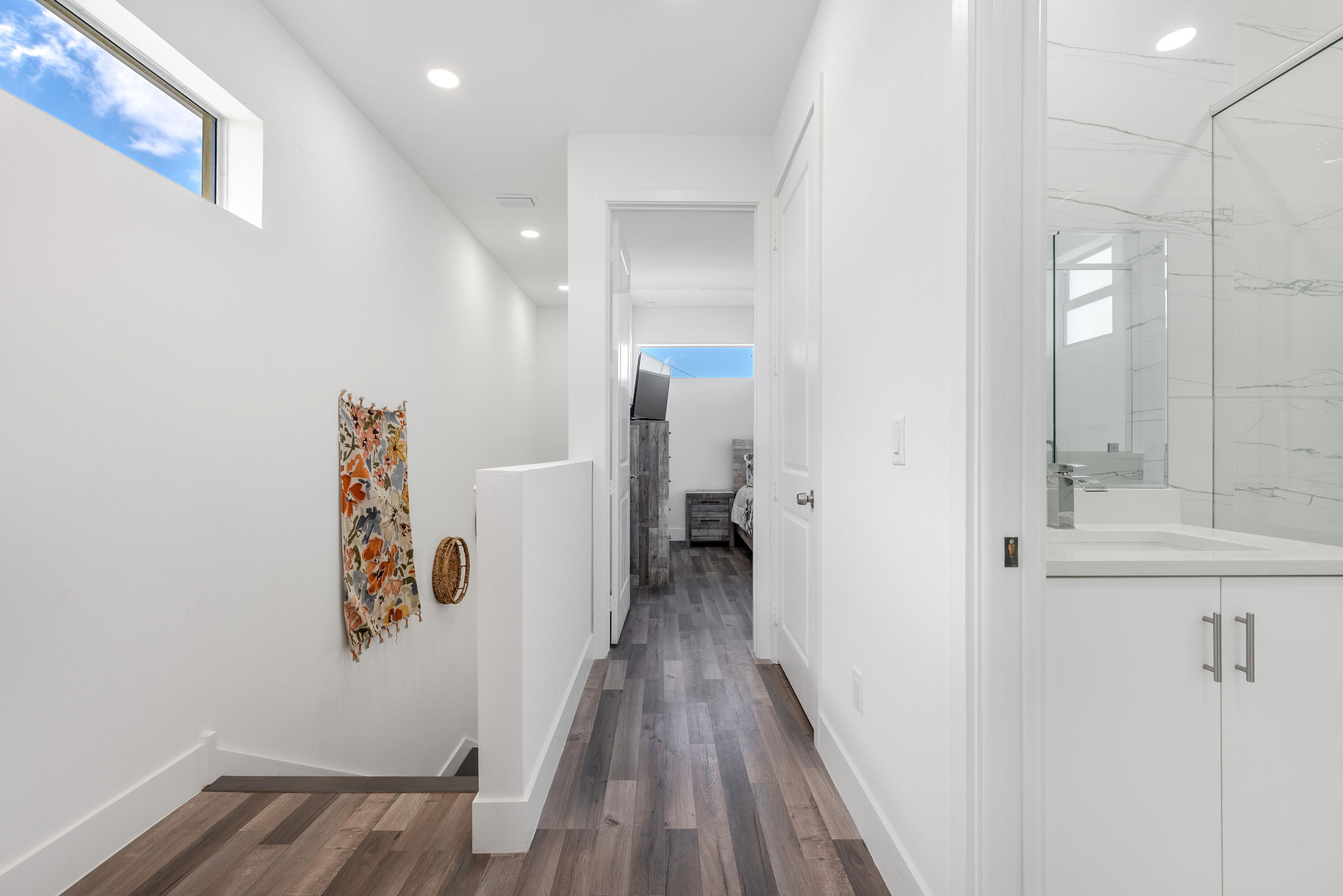 CHERRY HILLS - Residential