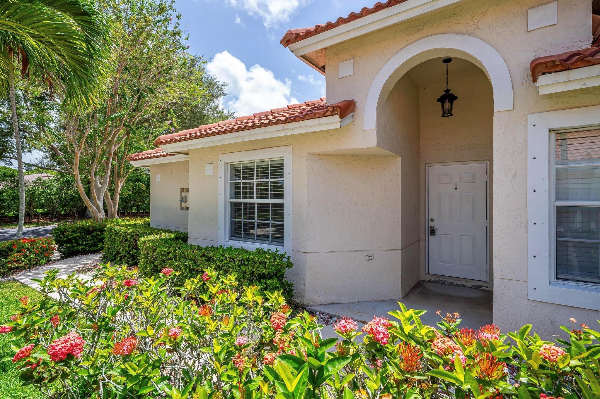 Bright & Open, Well Maintained Lake Facing 3 Bedroom 2 Bathroom Corner Villa in the Heart of Delray! Split Floor Plan with High Vaulted Ceilings huge Master/Primary Bedroom, dual Sink in the bathroom,, 2 walk-in Closets, his and hers. Open Kitchen overlooking the family room and the lake. No Carpet, newer AC, Separate laundry, Screened in Patio over looking the Gorgeous lake. 1 car Garage with and 2 car parking on the driveway & plenty of Guest Parking. Lush Landscaping. All-Ages, Pet Friendly, Gated Community of Sierra Vista offers Clubhouse, Community pool and Tennis courts along with Internet, Cable & Security. Low HOA. Minutes to downtown Atlantic Ave & the Beach! Close to all Shopping, Restaurants & Highways.