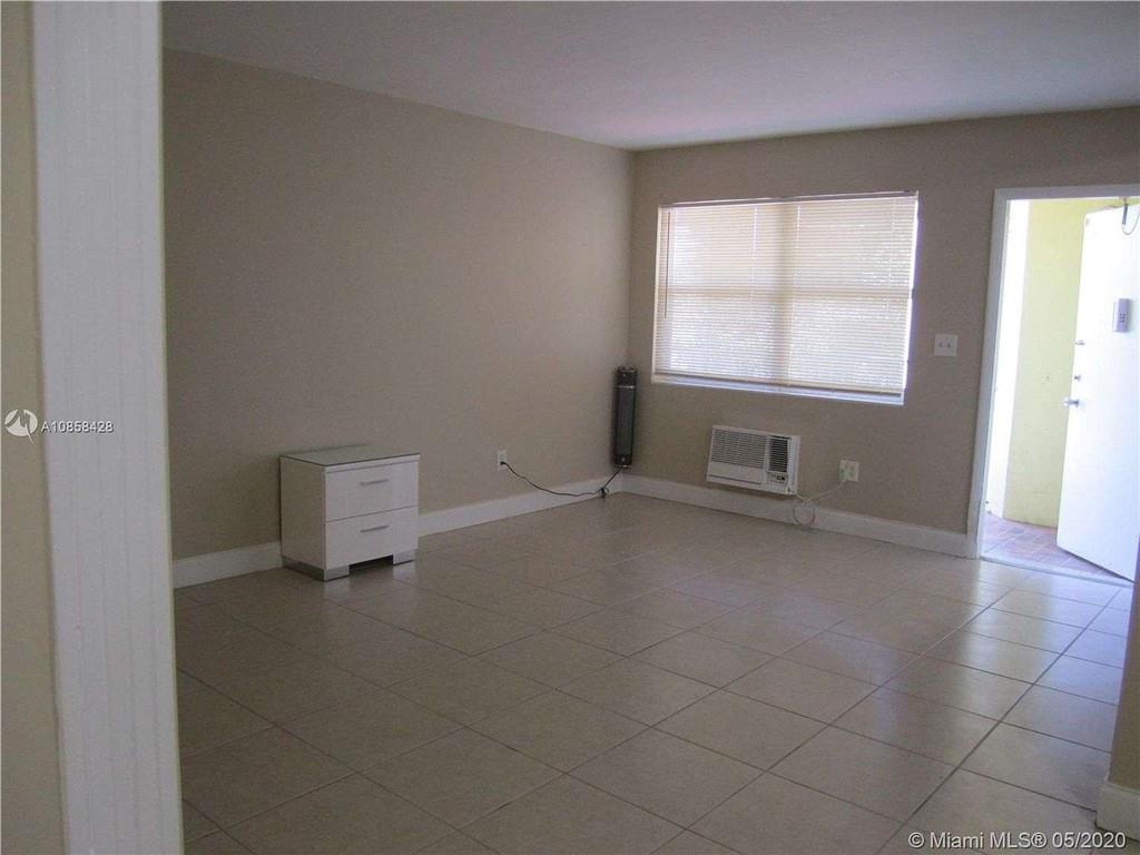 PORTA BELA CONDO - Residential