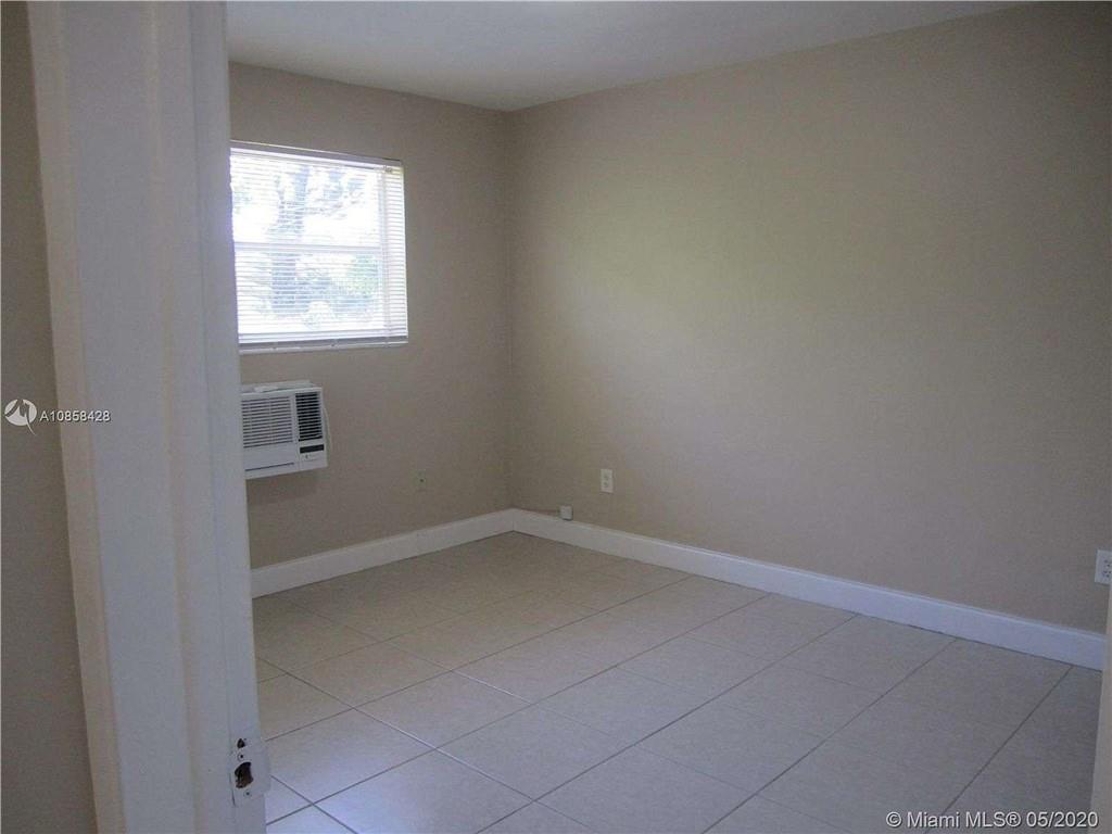 PORTA BELA CONDO - Residential