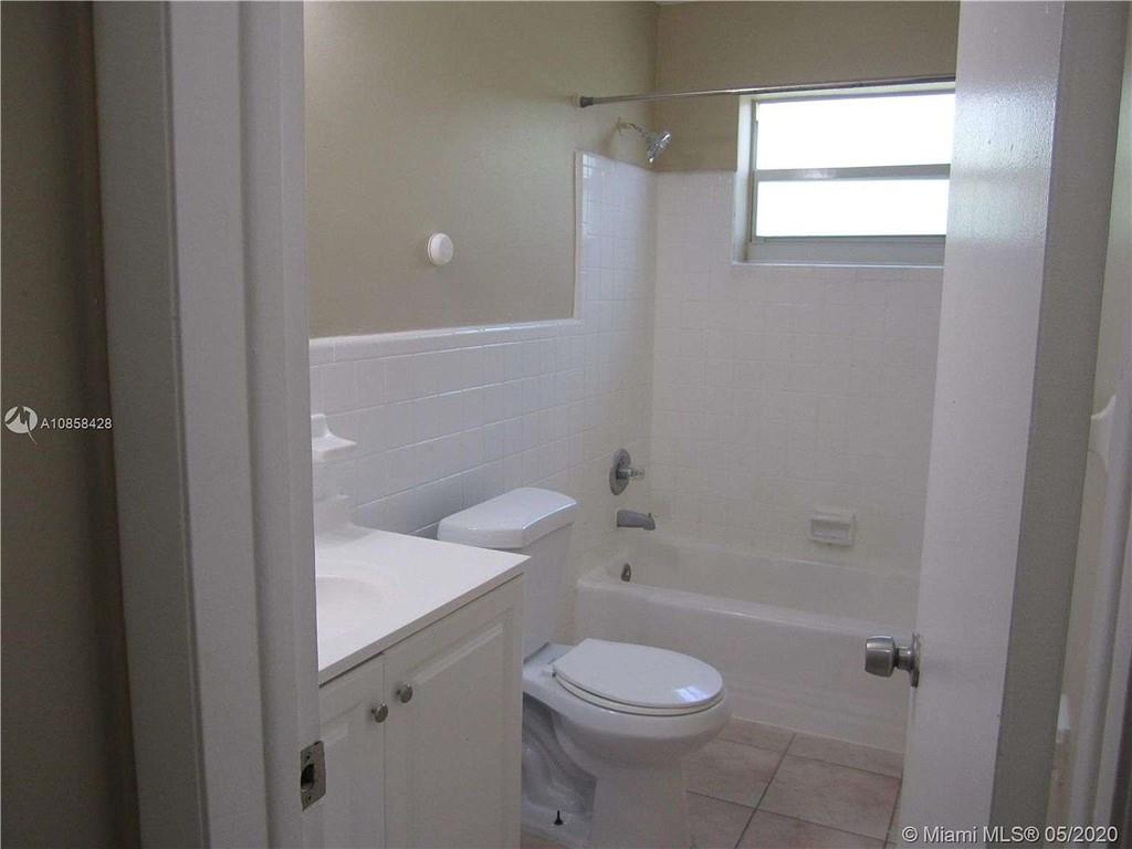 PORTA BELA CONDO - Residential