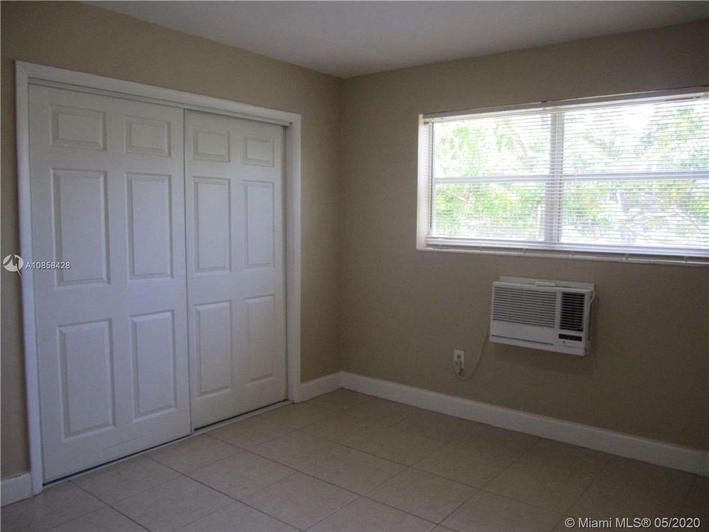 PORTA BELA CONDO - Residential