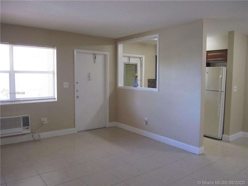 PORTA BELA CONDO - Residential