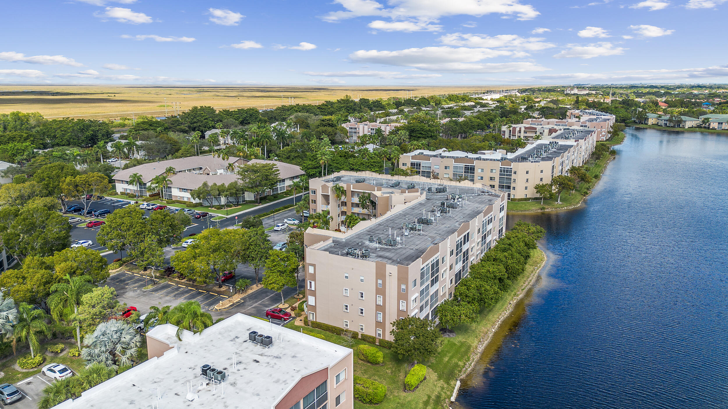 TRENT C CONDO - Residential