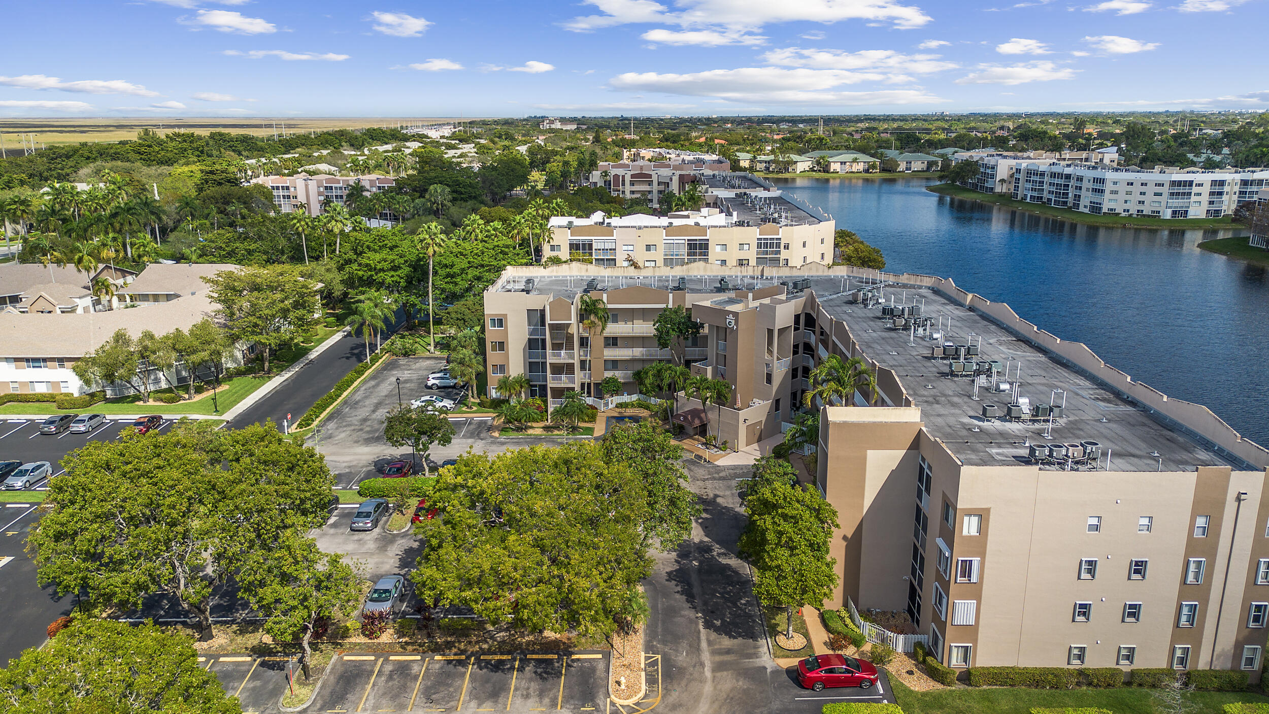 TRENT C CONDO - Residential