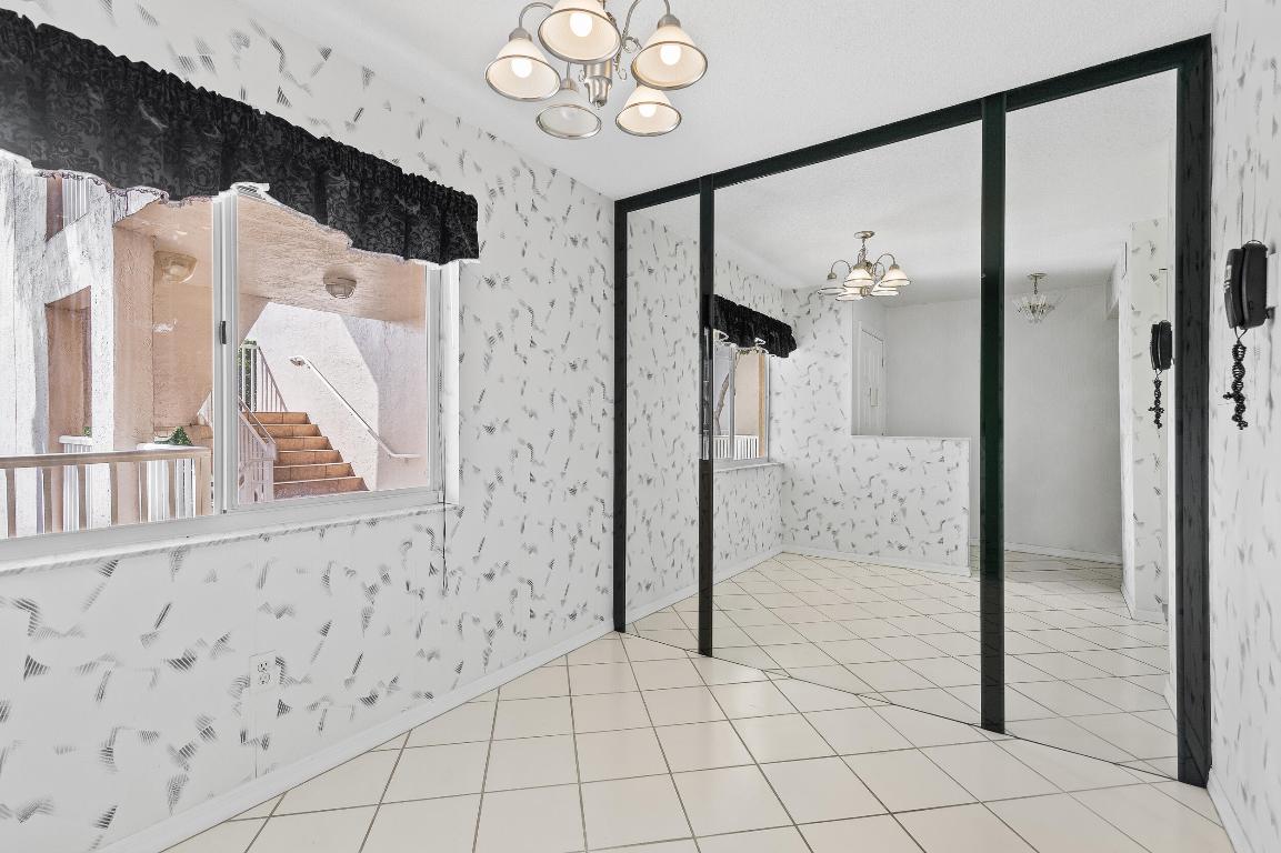 TRENT C CONDO - Residential