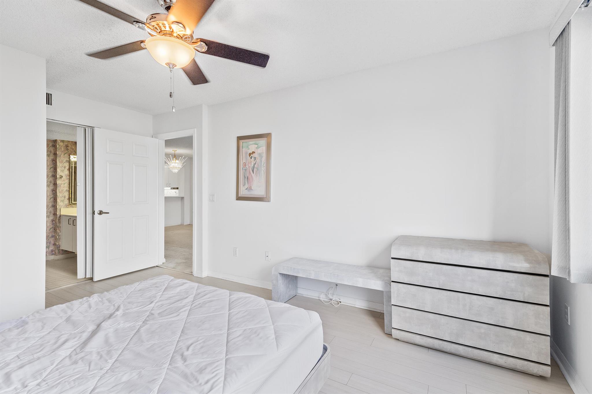 TRENT C CONDO - Residential