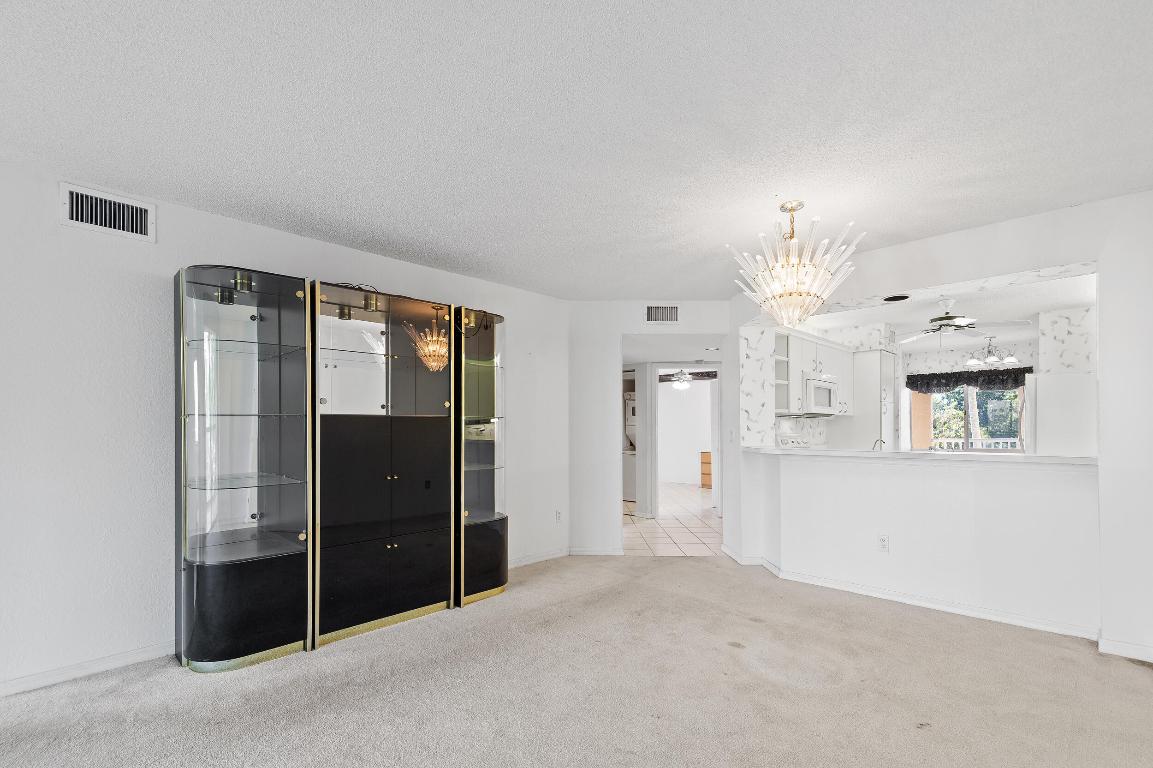 TRENT C CONDO - Residential