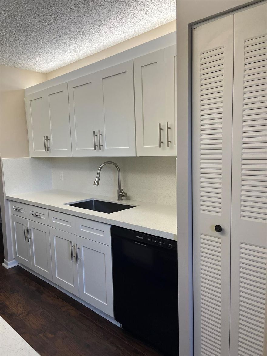 OWNER MOTIVATED!!!  LOVELY TWO BEDROOM TWO FULL BATH UNIT WITH VIEWS OF GOLF AND WATER FROM BREAKFAST NOOK  CENTRALLY LOCATED CLOSE TO CLUBHOUSE, POOLS, GOLF, TENNIS AND GYM.  

NEW KITCHEN WITH QUARTZ COUNTERTOPS AND BACKSPLASH, REAL WOOD CABINETS.  TWO LARGE WALK IN CLOETS, NEW WATER HEATER, WASHER/DRYER IN UNIT.  

EXCELLENT RESORT LIVING, SHOWS, MOVIES, ACTIVITIES AND TROLLEY SERVICE.

GREAT INVESTMENT PROPERTY AS WELL.  CONTACT BROKER FOR INVESTMENT DETAILS AND READ BROKER REMARKS.