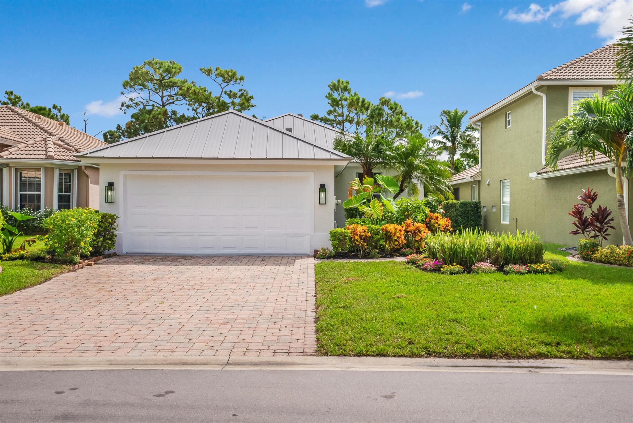 JENSEN BEACH GOLF AND COU - Residential
