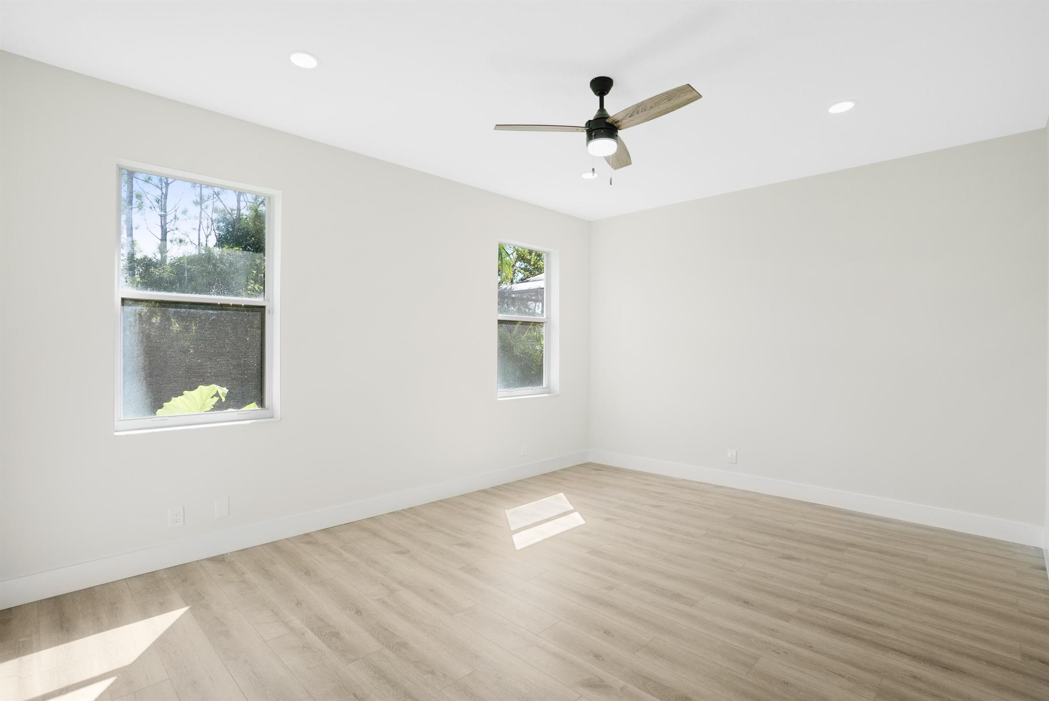 JENSEN BEACH GOLF AND COU - Residential