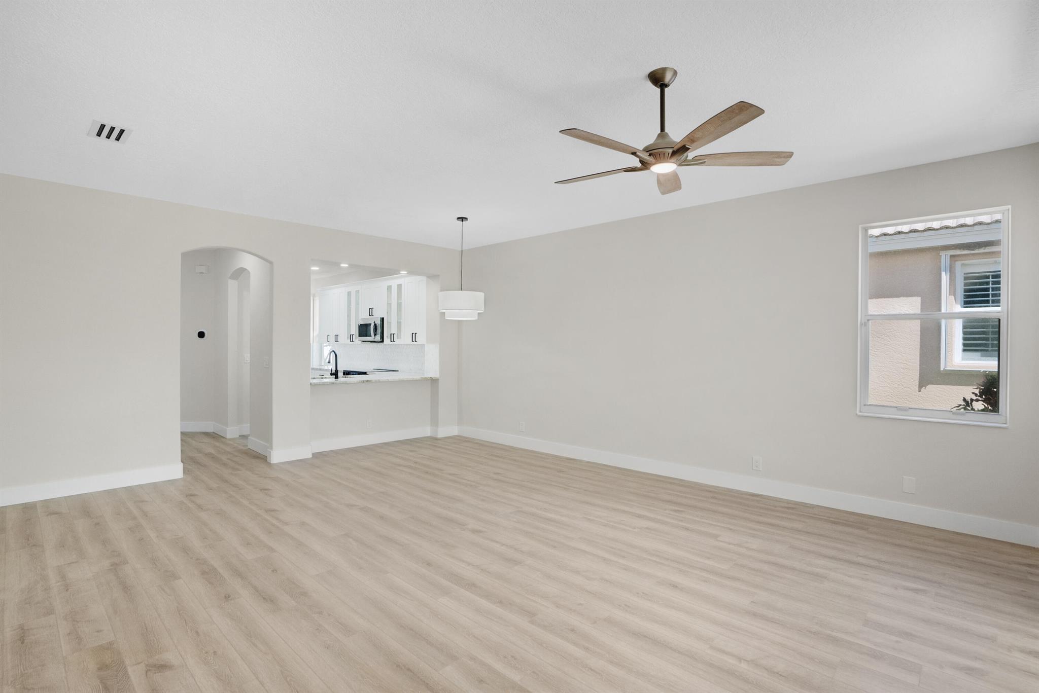 JENSEN BEACH GOLF AND COU - Residential