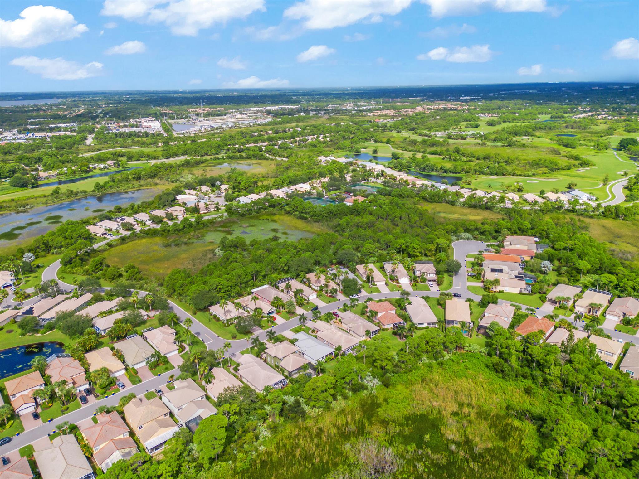 JENSEN BEACH GOLF AND COU - Residential
