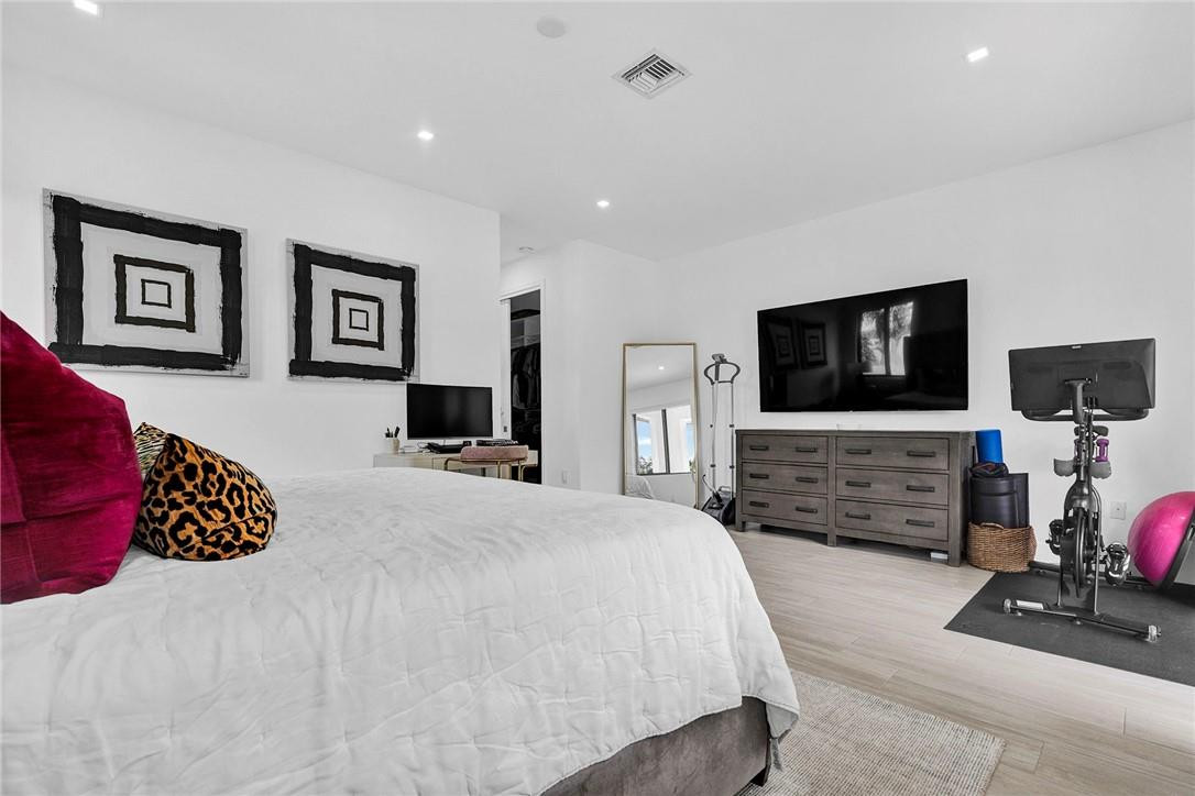 Tarpon River Villas - Residential
