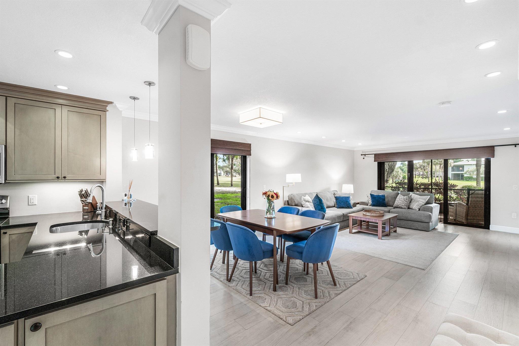 SOUTHPORT AT HUNTERS RUN - Residential