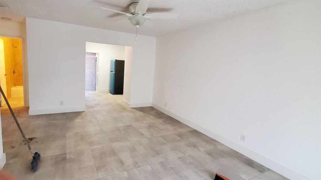 Photo of 2876 N Dixie Highway, Boca Raton, FL 33431 (MLS # R11120201)