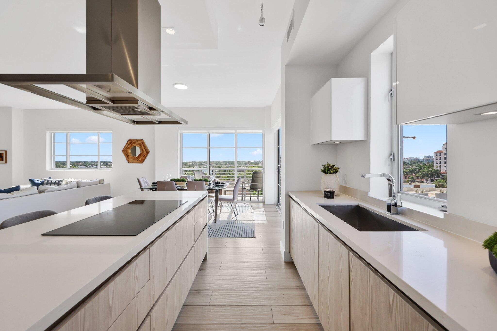 TOWER 155 CONDO - Residential