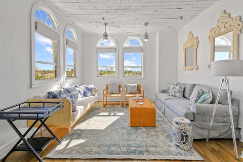 235 Sunrise Avenue Ph6 Palm Beach FL 33480