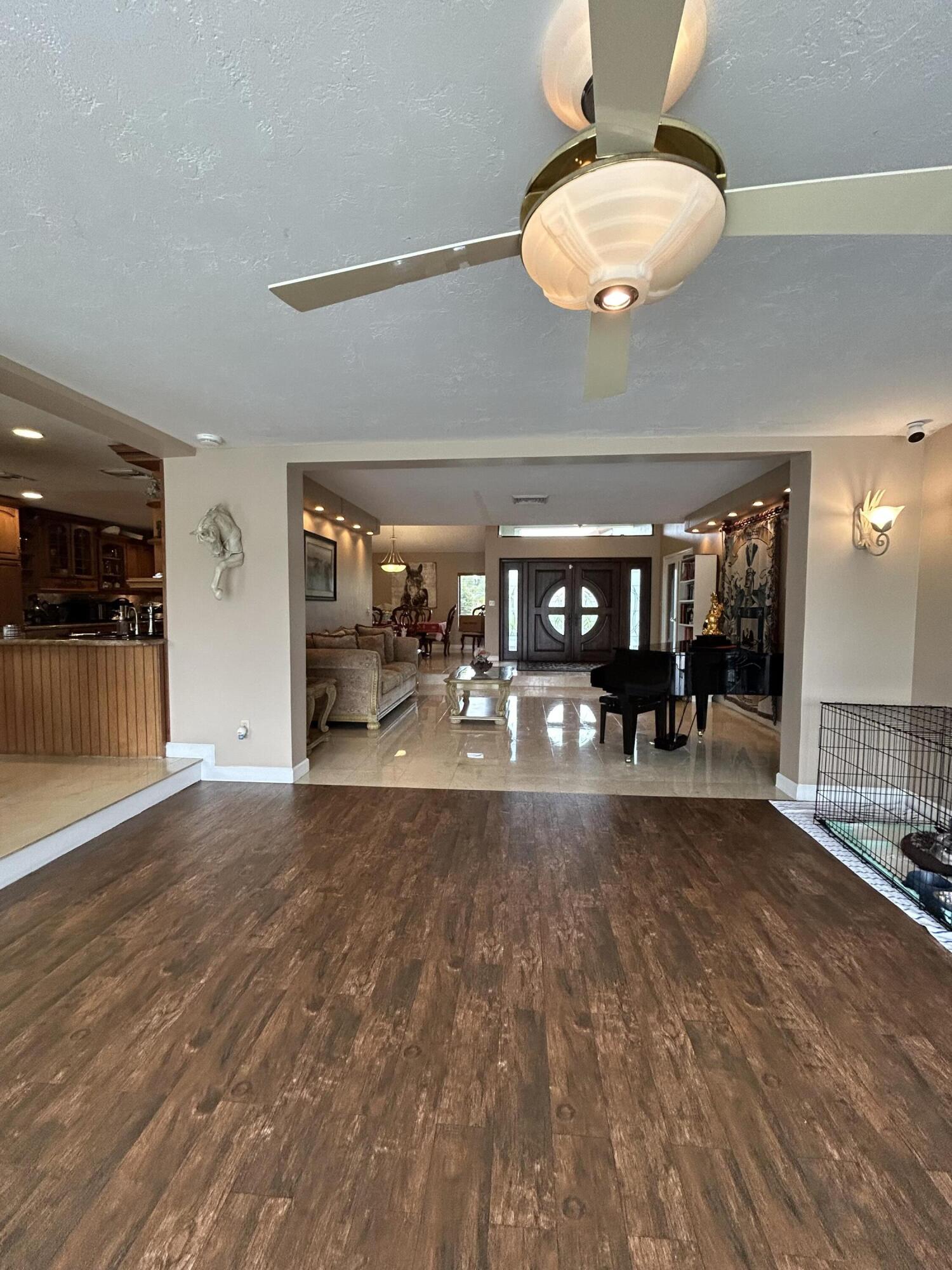 LAGO MAR COLONY-TWO - Residential