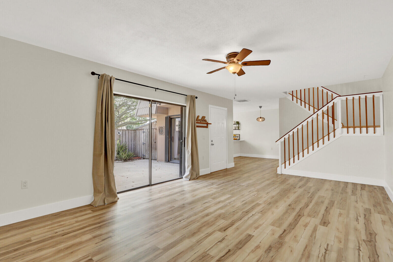 VILLAGE OF SANDALWOOD LAKES SOUTH - Residential