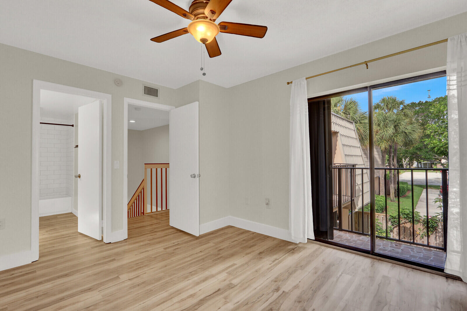 VILLAGE OF SANDALWOOD LAKES SOUTH - Residential