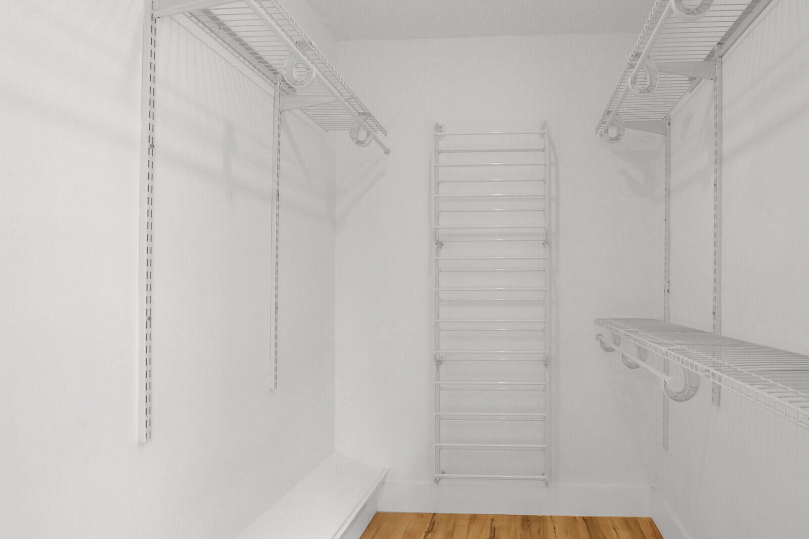 VILLAGE OF SANDALWOOD LAKES SOUTH - Residential