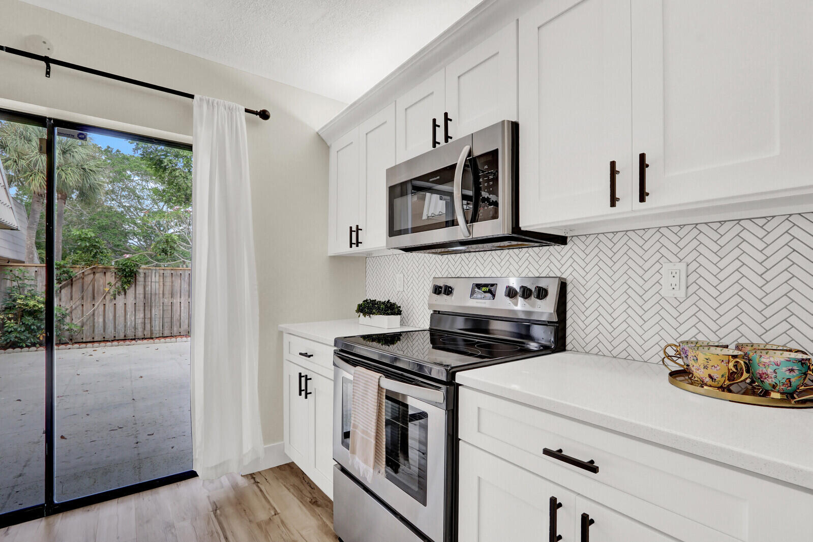 VILLAGE OF SANDALWOOD LAKES SOUTH - Residential