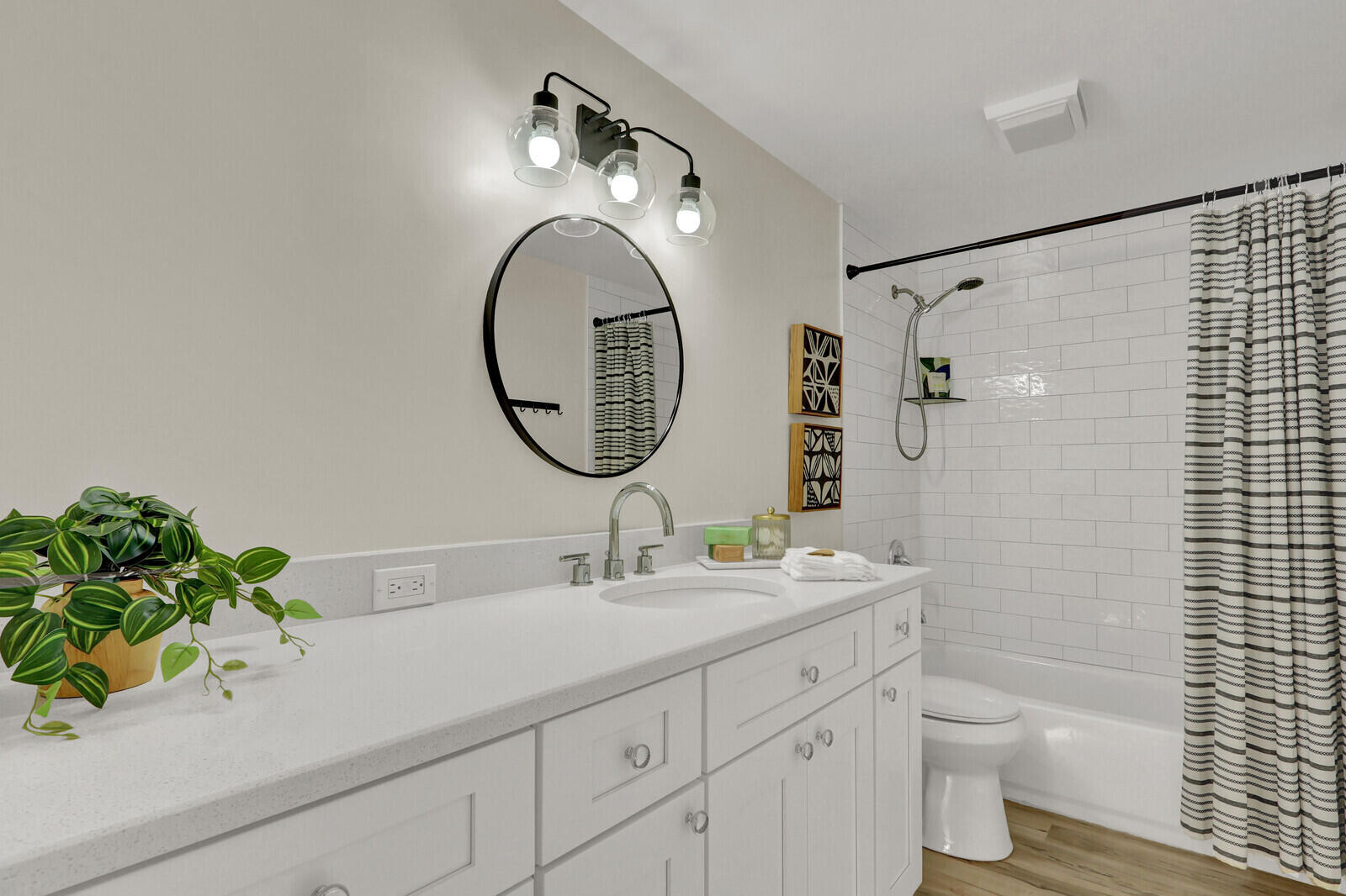 VILLAGE OF SANDALWOOD LAKES SOUTH - Residential