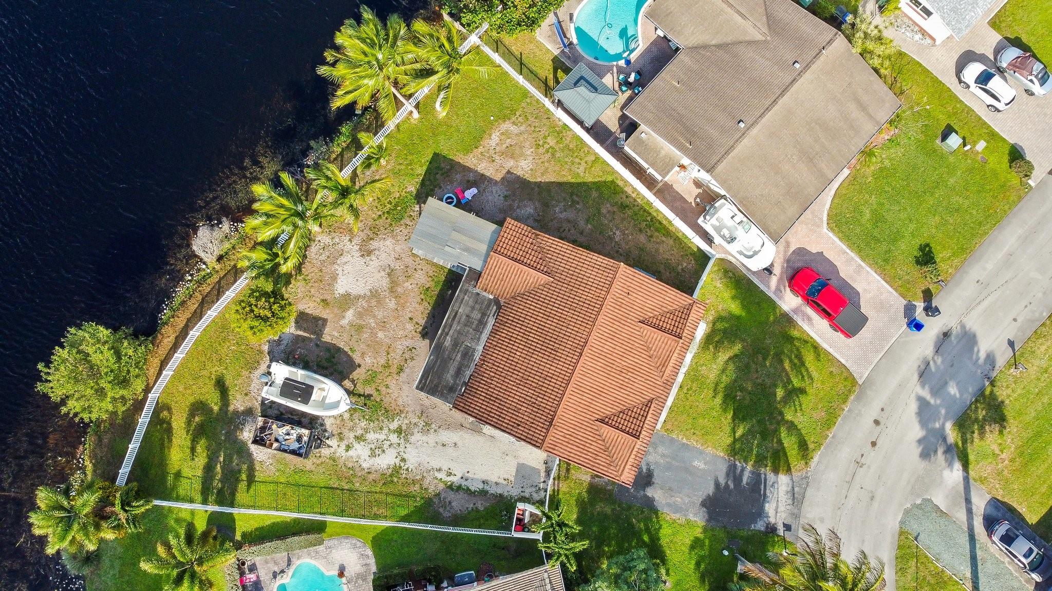 3381 NW 67th St