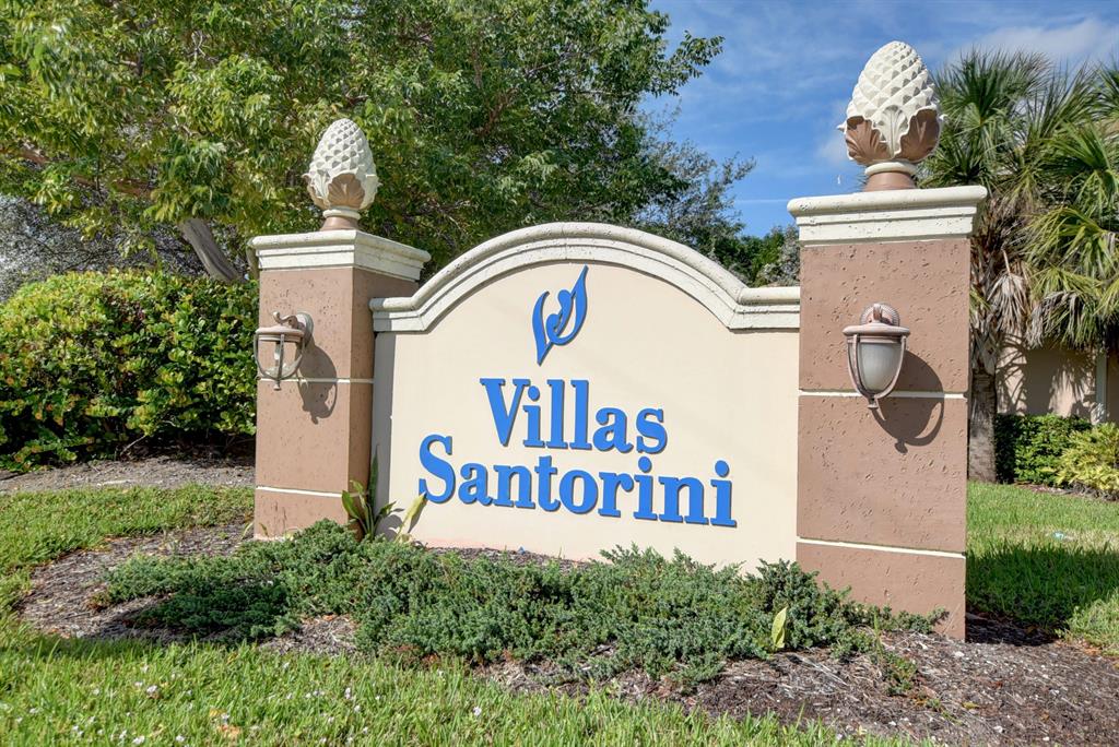 VILLAS SANTORINI CONDO - Residential