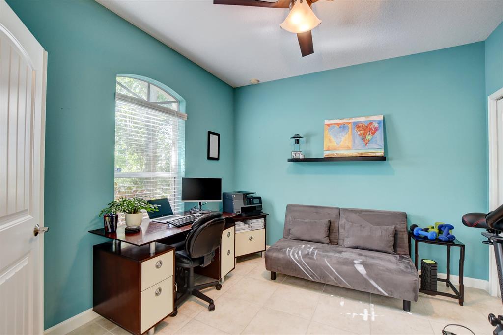 VILLAS SANTORINI CONDO - Residential