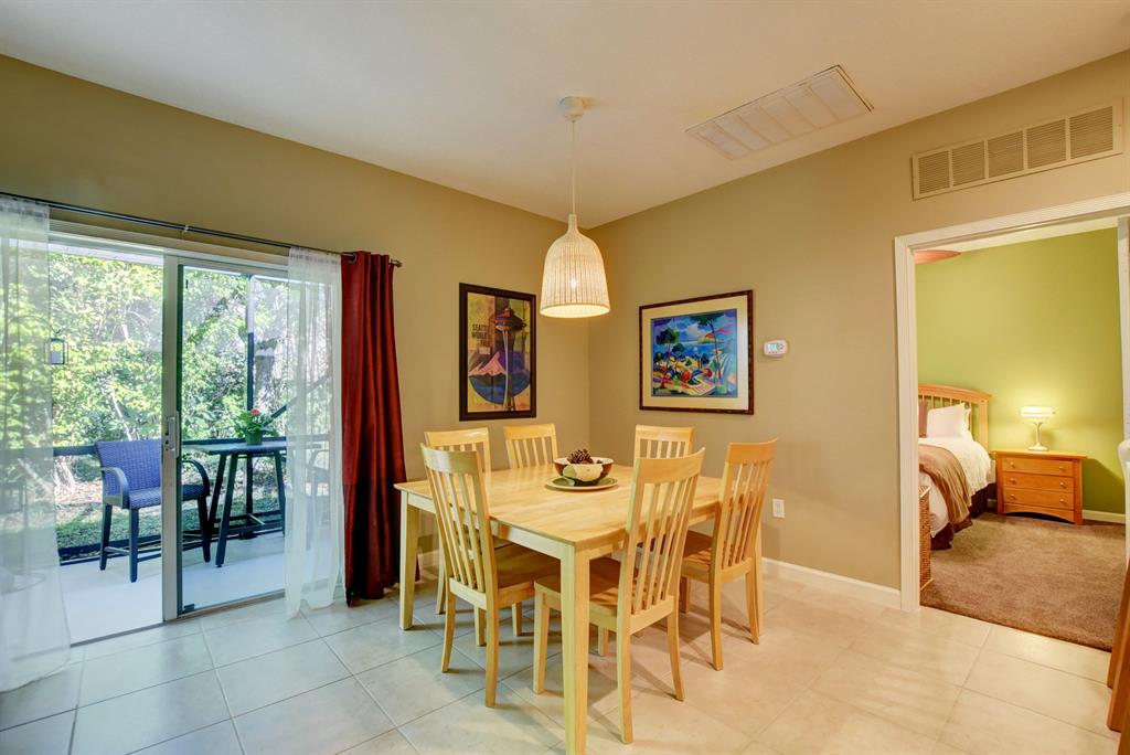 VILLAS SANTORINI CONDO - Residential