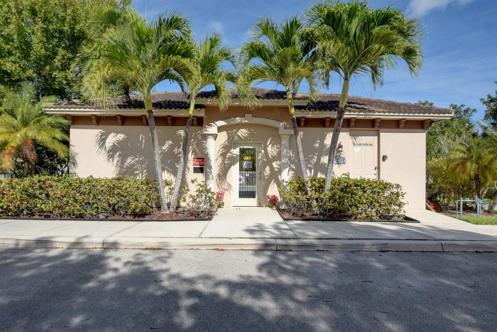 VILLAS SANTORINI CONDO - Residential