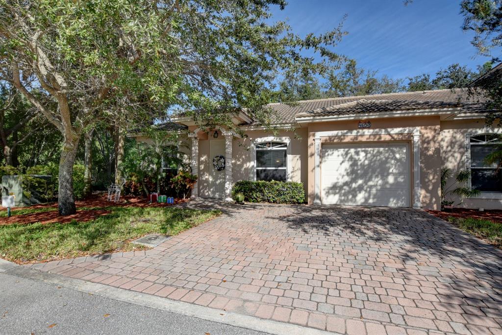 VILLAS SANTORINI CONDO - Residential