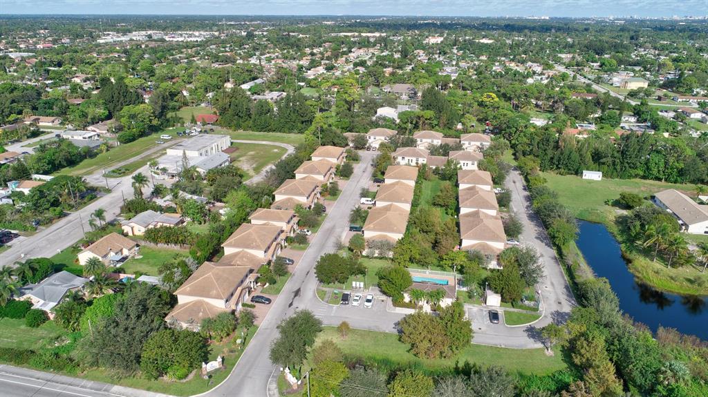 VILLAS SANTORINI CONDO - Residential